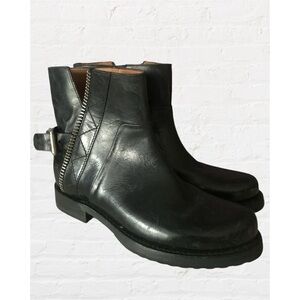 Frye Leather Combat Veronica Zip Black Boots 5.5